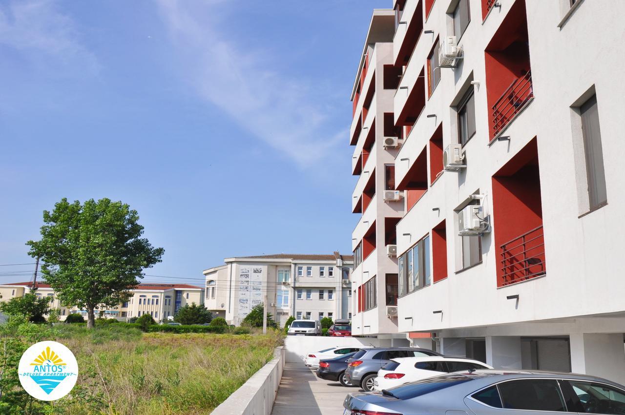 Antos Deluxe Apartment Constanţa Exterior foto
