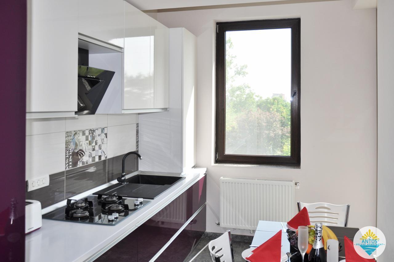 Antos Deluxe Apartment Constanţa Exterior foto